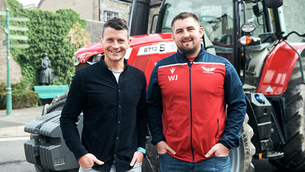 Rhodri with International Welsh rugby player Wyn Jones.